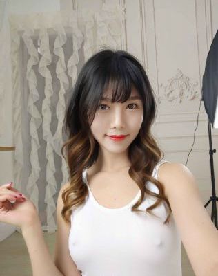 穿书自救指南动漫第一季免费观看