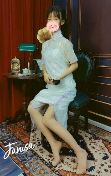 唱歌的大姐姐也想谈恋爱动漫
