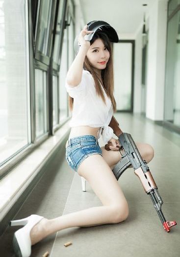 年轻的嫂子免费看