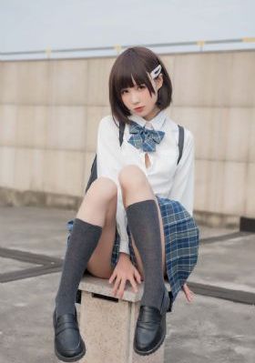 卖房子的女人02