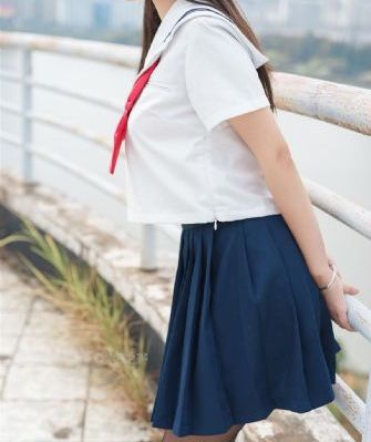 三五成群