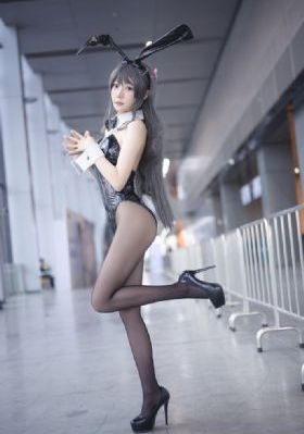 女朋友的母亲完整视频带翻译
